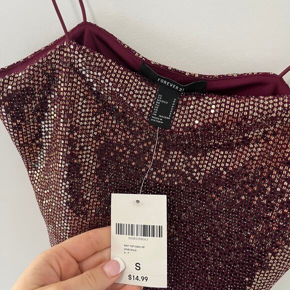 NEW Forever 21 Red Sequin Cropped Tank Size Small - Picture 5 of 7